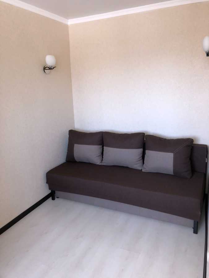 Продажа 1-комнатной квартиры 26.3 м², Вересневая ул., 17/101