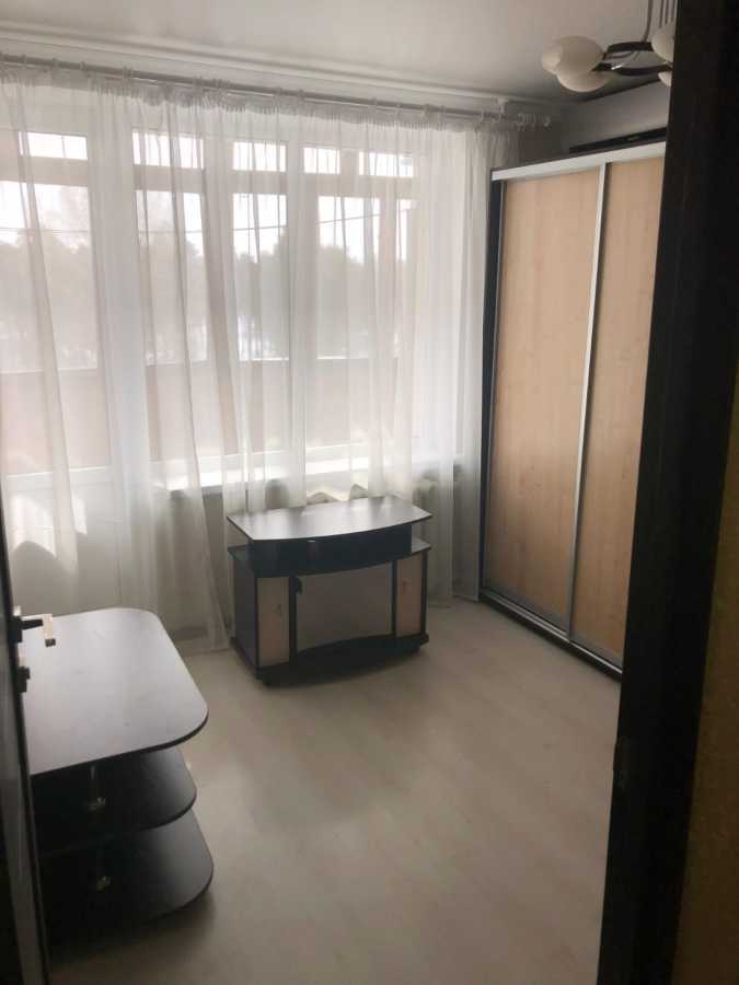 Продажа 1-комнатной квартиры 26.3 м², Вересневая ул., 17/101