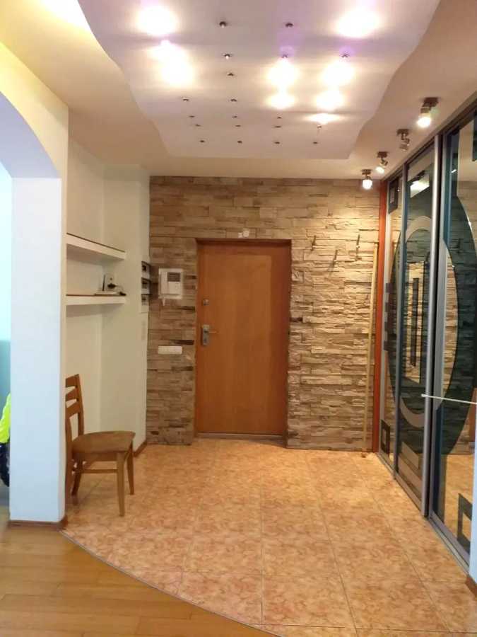 Продаж 3-кімнатної квартири 125 м², Раїси Окіпної вул., 4