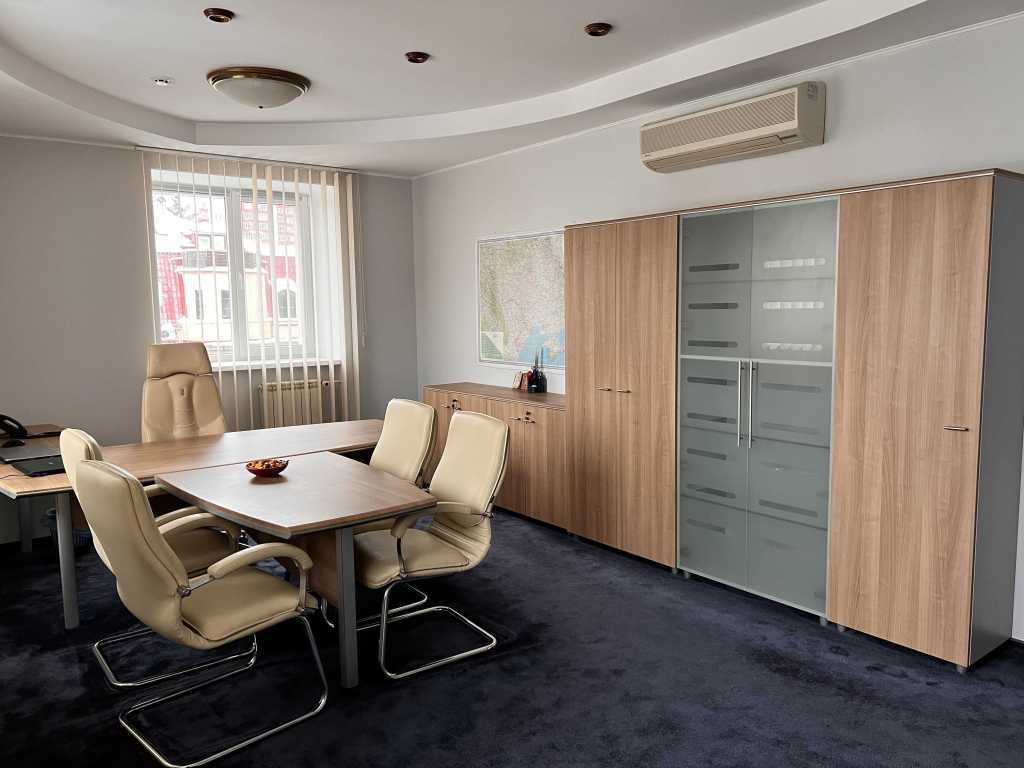 Продажа офиса 3925.9 м², Очаковская ул., 5/6