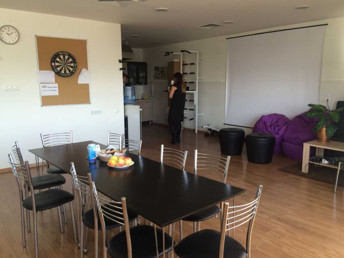 Аренда офиса 398 м², Евгения Сверстюка ул., 2А