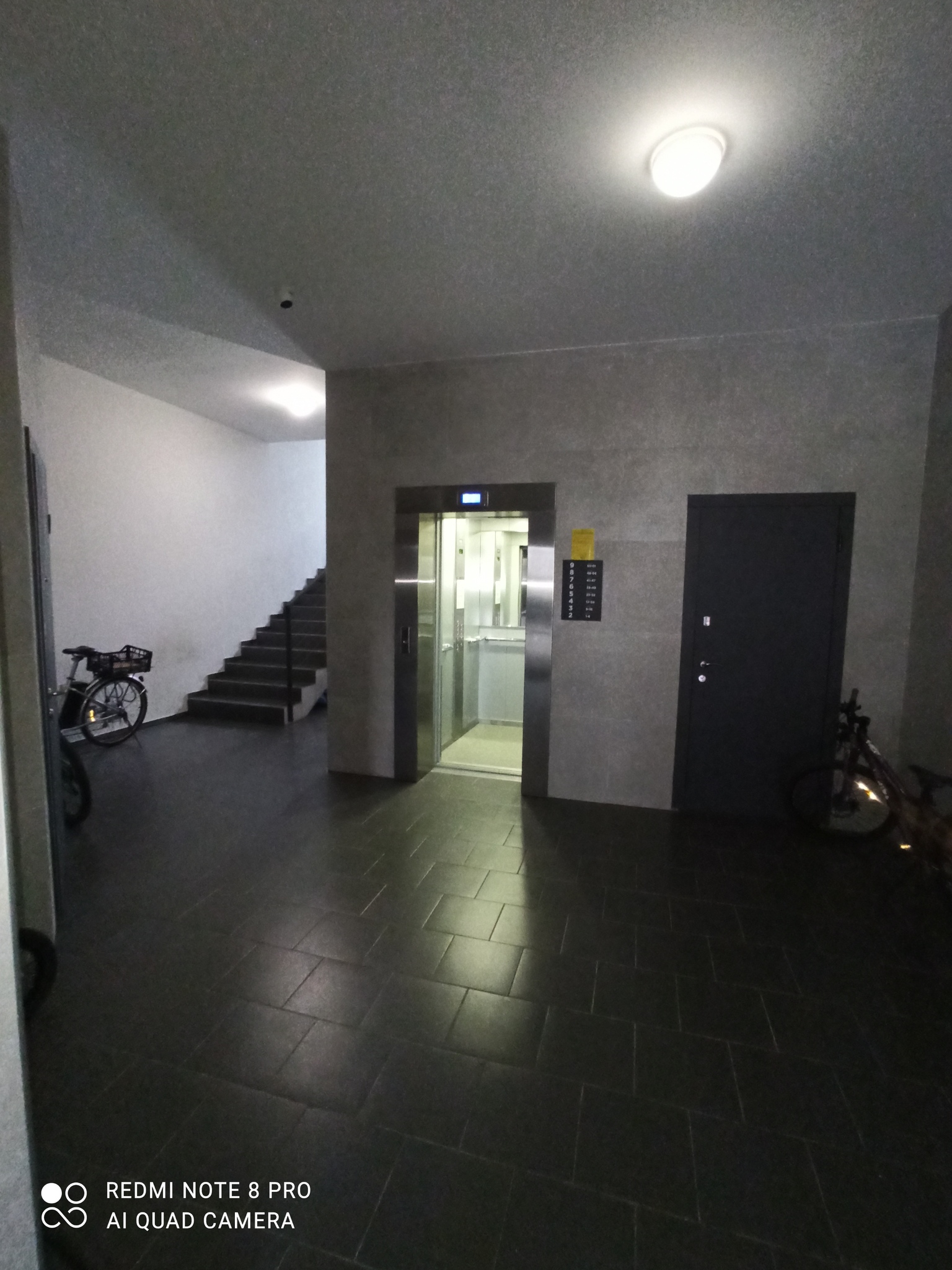 Продажа 1-комнатной квартиры 43 м²