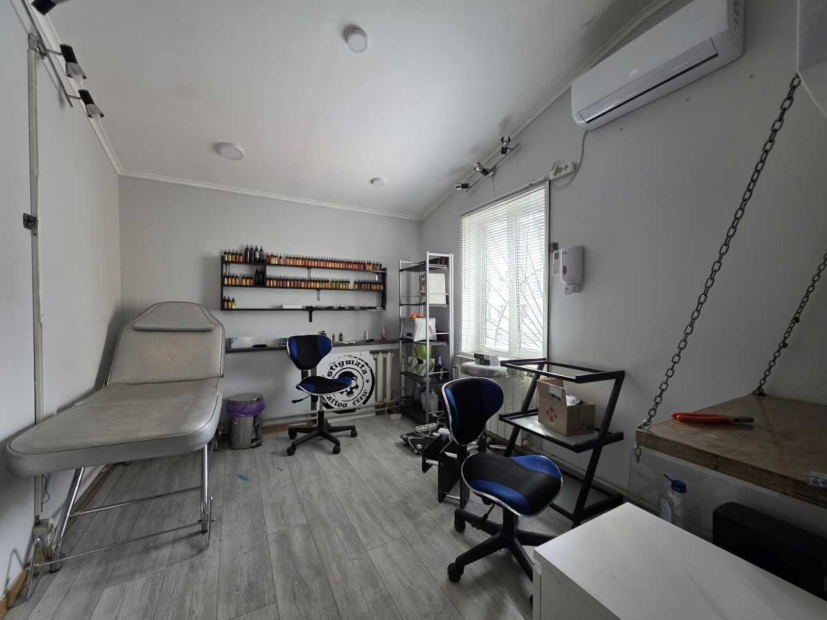 Продажа офиса 45 м², Петра Сагайдачного ул., 35