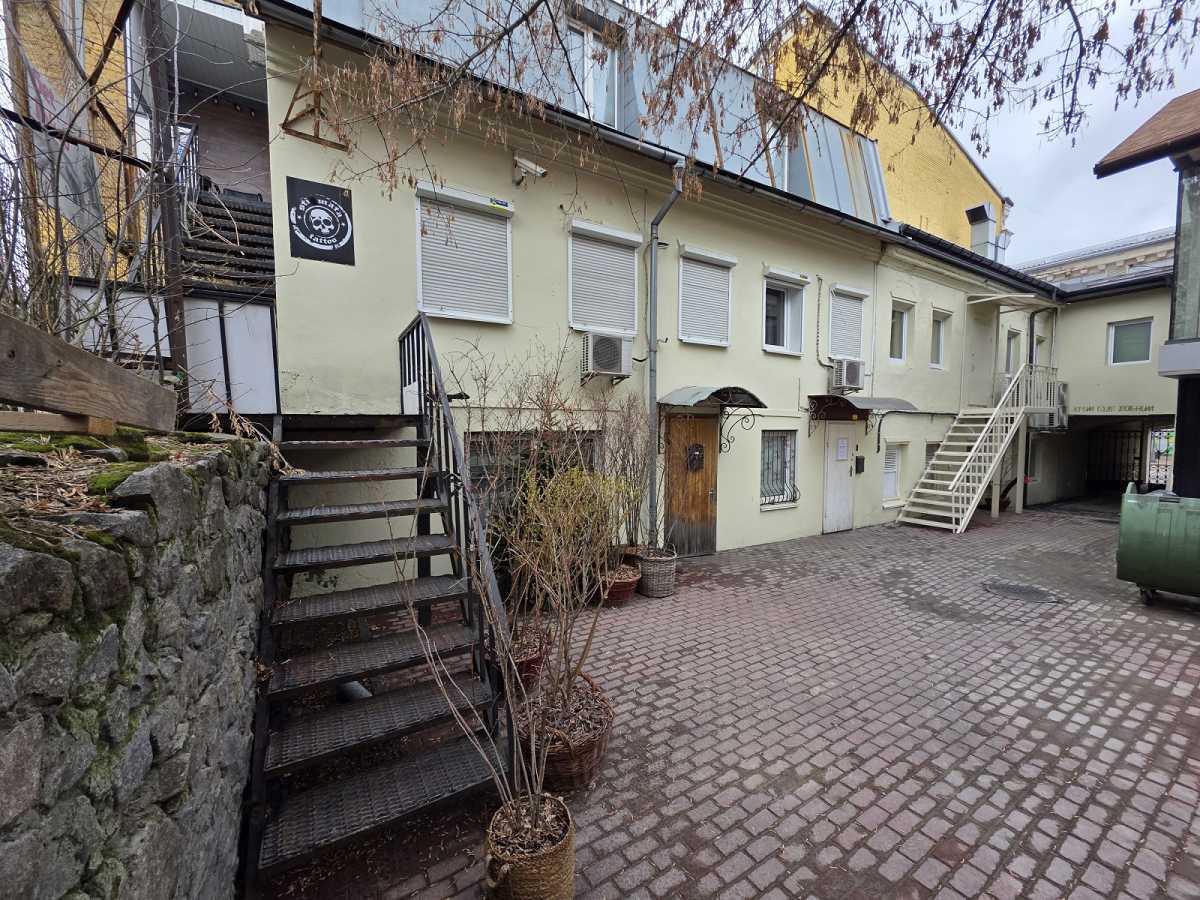 Продажа офиса 45 м², Петра Сагайдачного ул., 35