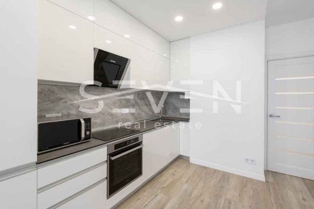 Продажа 1-комнатной квартиры 48 м², Вацлава Гавела бул., 6В