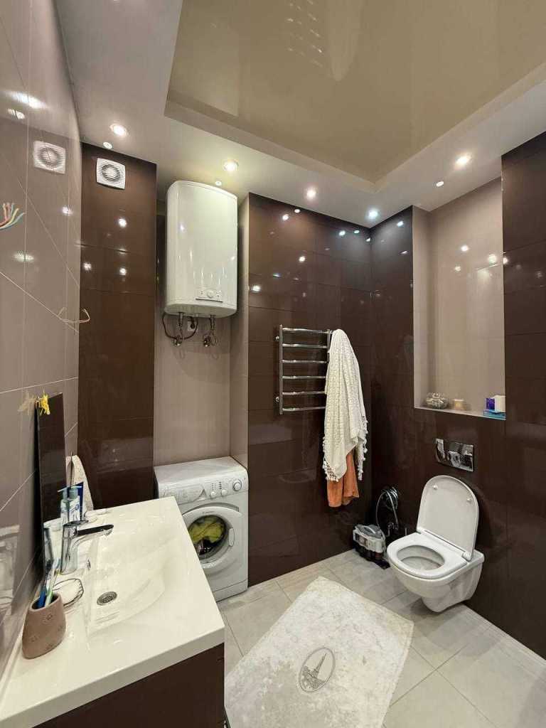 Продажа 2-комнатной квартиры 80 м², Соломенская ул., 15А