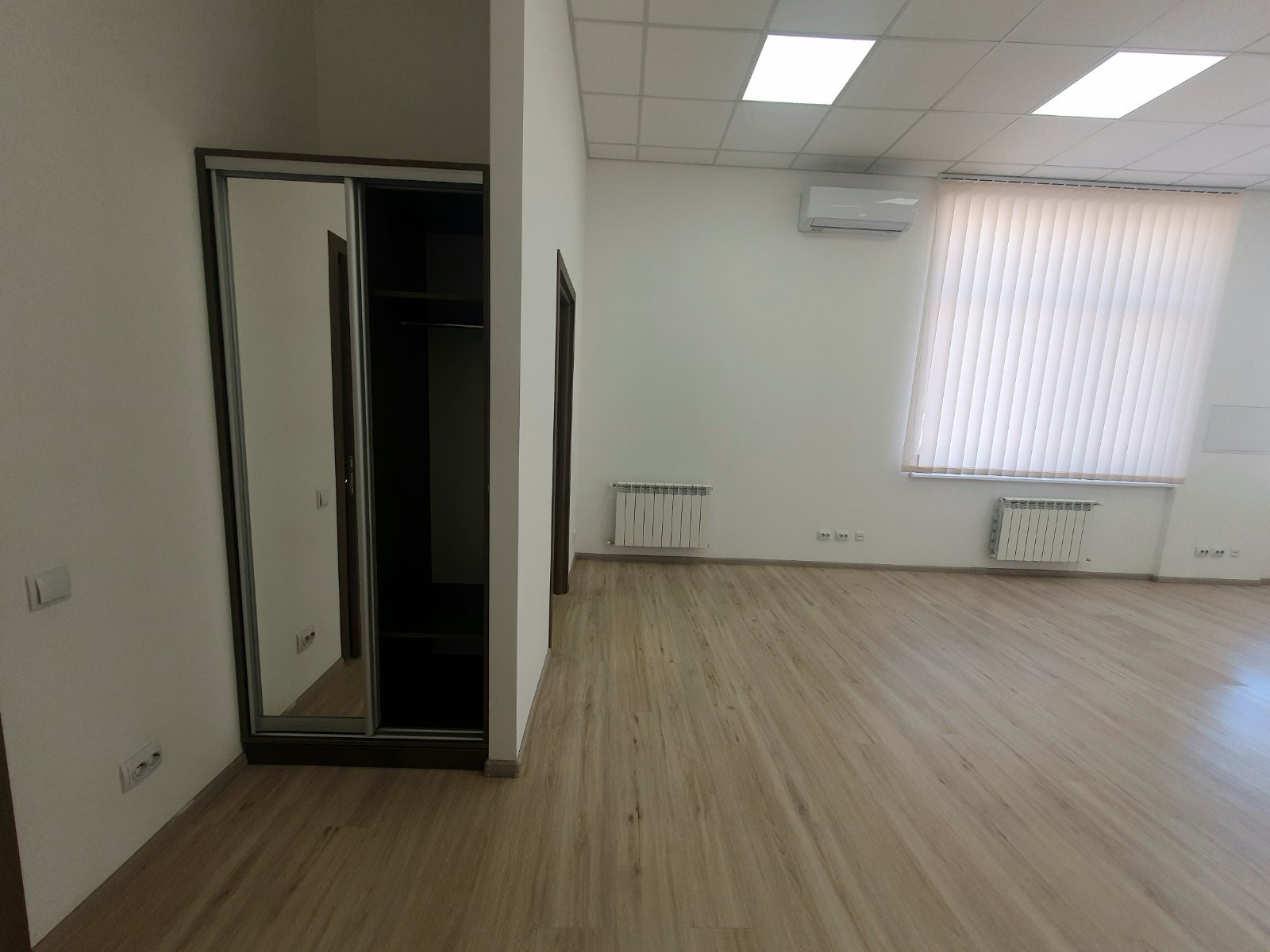 Оренда офісу 59 м², Глибочицька вул.