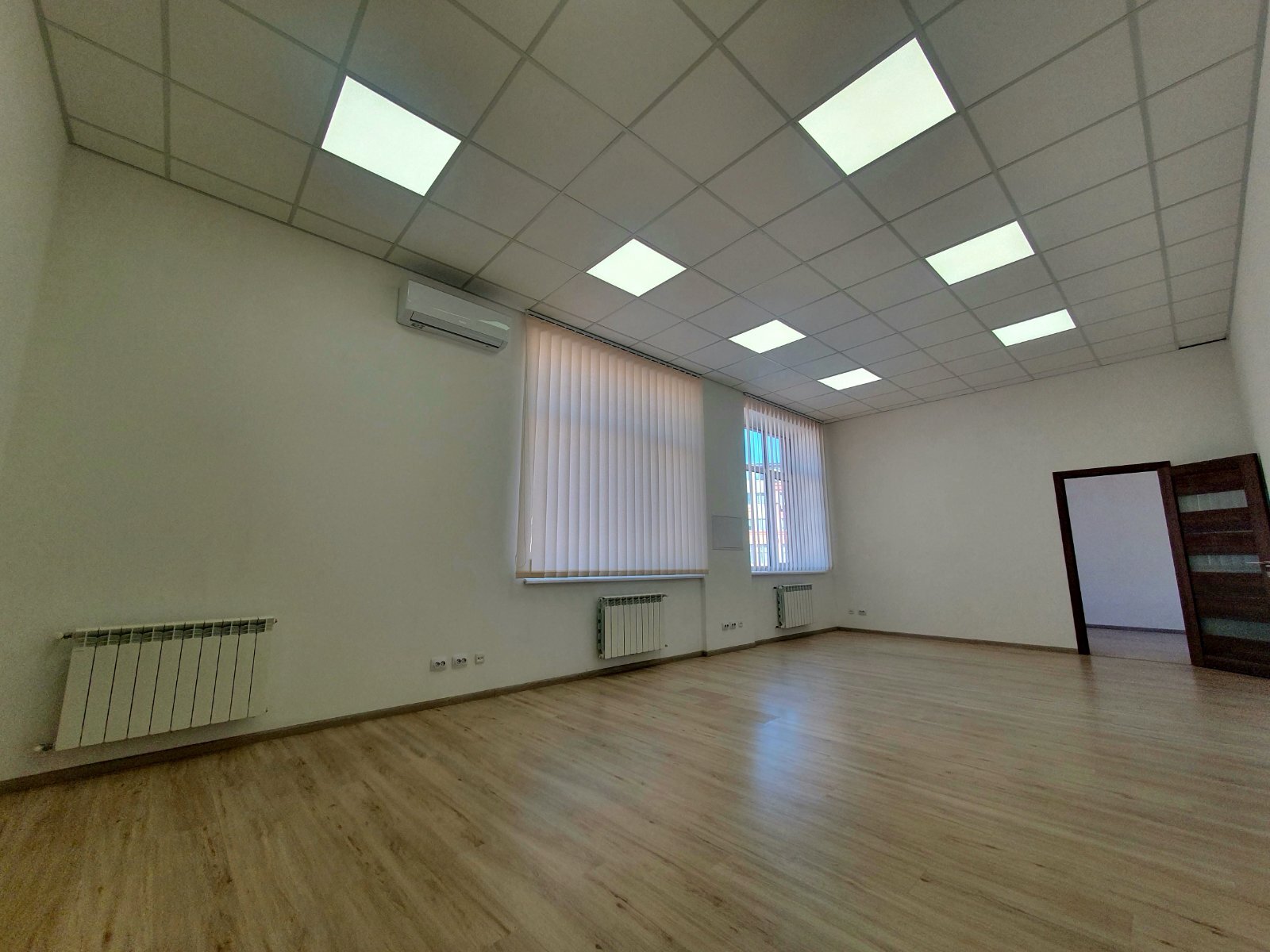 Оренда офісу 59 м², Глибочицька вул.