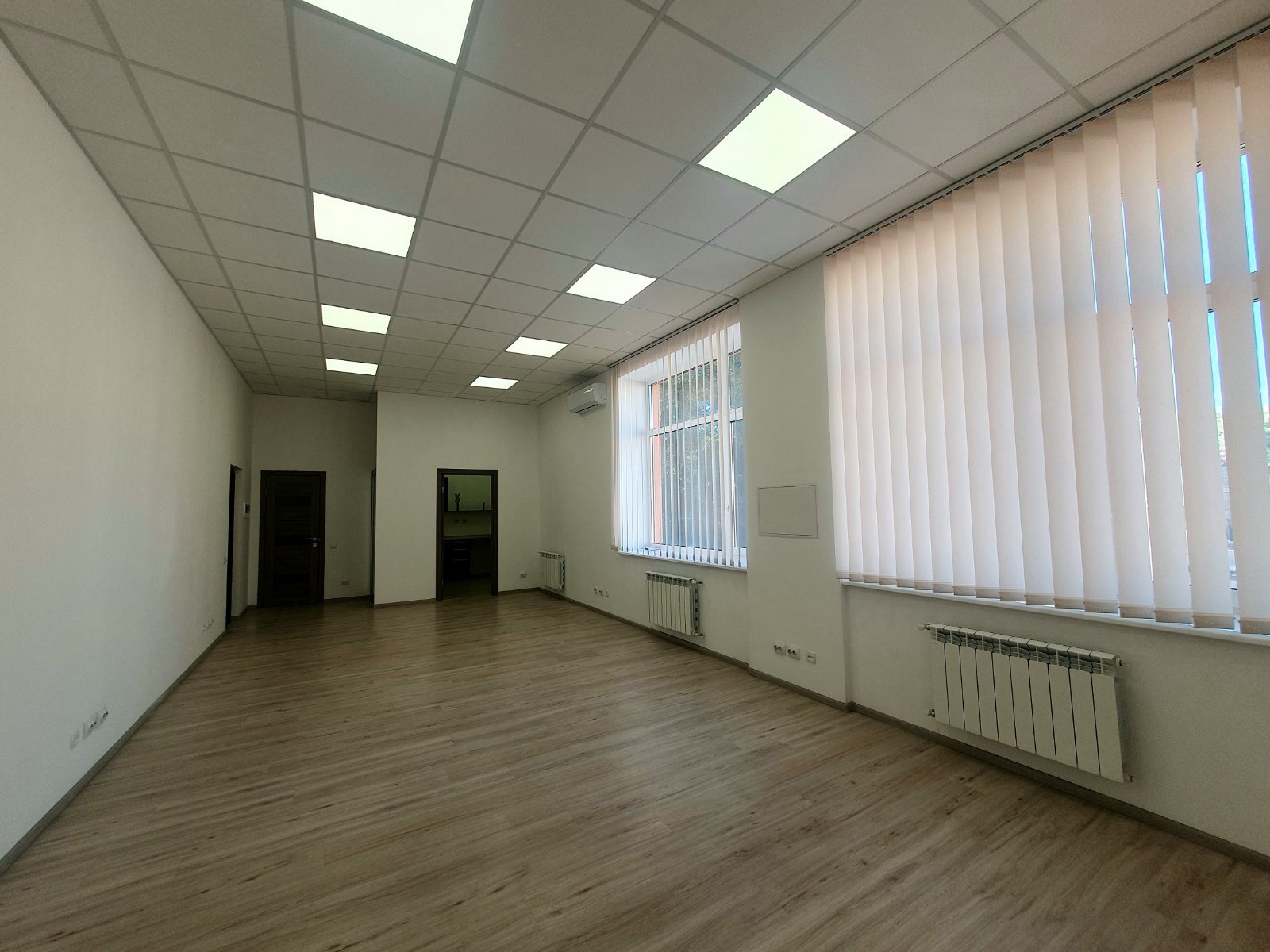 Оренда офісу 59 м², Глибочицька вул.