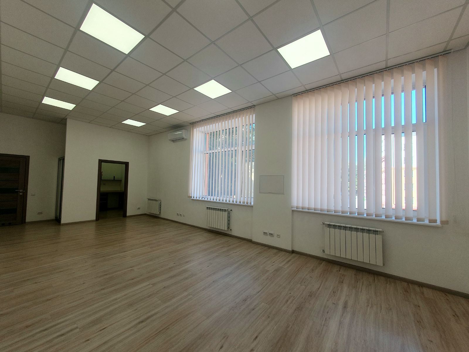 Оренда офісу 59 м², Глибочицька вул.