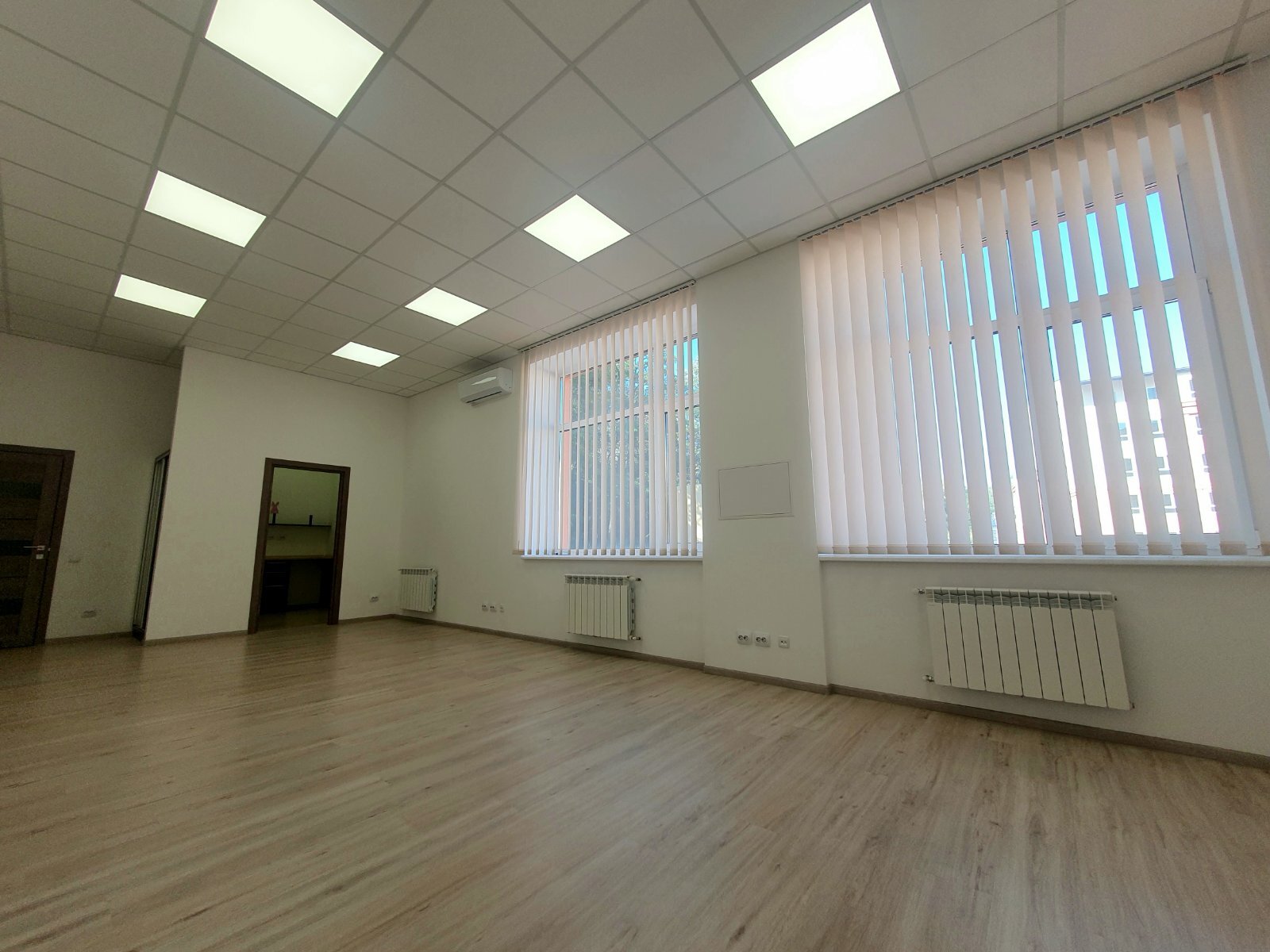 Оренда офісу 59 м², Глибочицька вул.