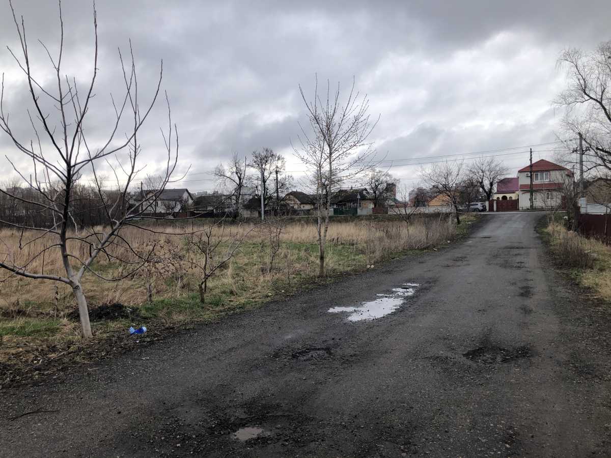 Продаж ділянки під індивідуальне житлове будівництво 10 соток, Радосинська вул.