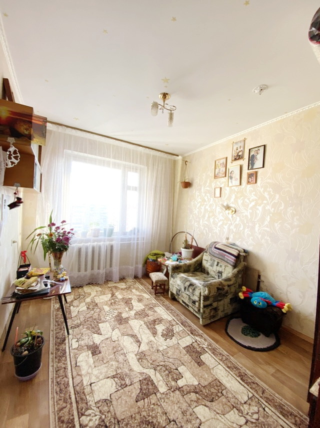 Продажа 3-комнатной квартиры 67 м², Лазурная ул.