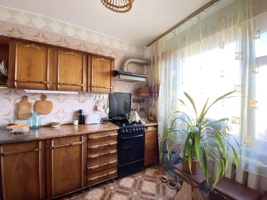 Продажа 3-комнатной квартиры 67 м², Лазурная ул.