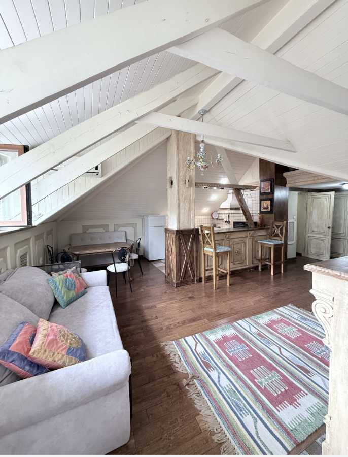 Оренда 1-кімнатної квартири 85 м², Пироговская вул., 15