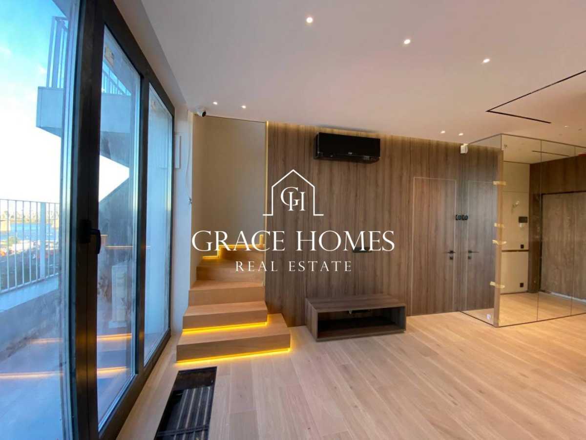 Продажа 3-комнатной квартиры 120 м², Набережно-Рыбальская ул., 3