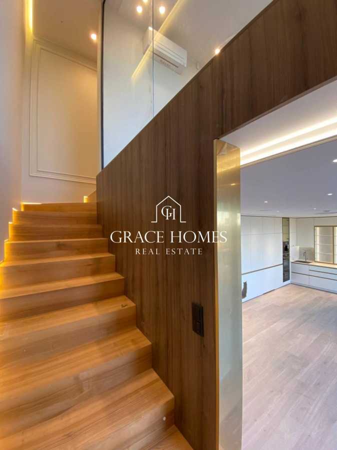 Продажа 3-комнатной квартиры 120 м², Набережно-Рыбальская ул., 3