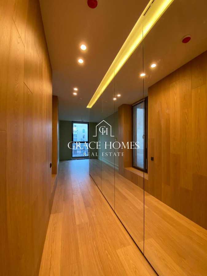 Продажа 3-комнатной квартиры 120 м², Набережно-Рыбальская ул., 3