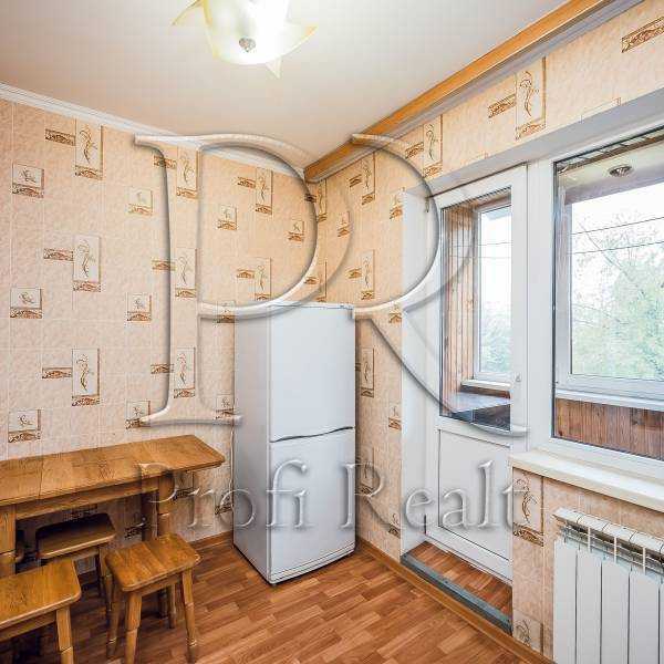 Продажа 1-комнатной квартиры 38 м², Булгакова ул., 2А
