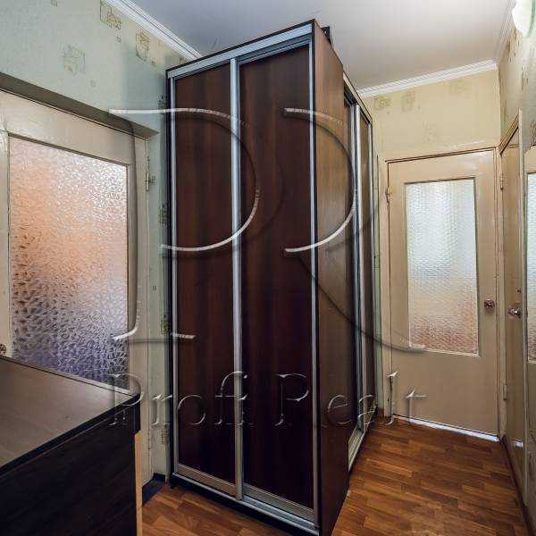 Продажа 1-комнатной квартиры 38 м², Булгакова ул., 2А