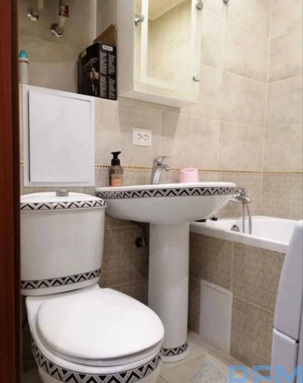 Продажа 1-комнатной квартиры 33 м², Якова Бреуса ул., 24