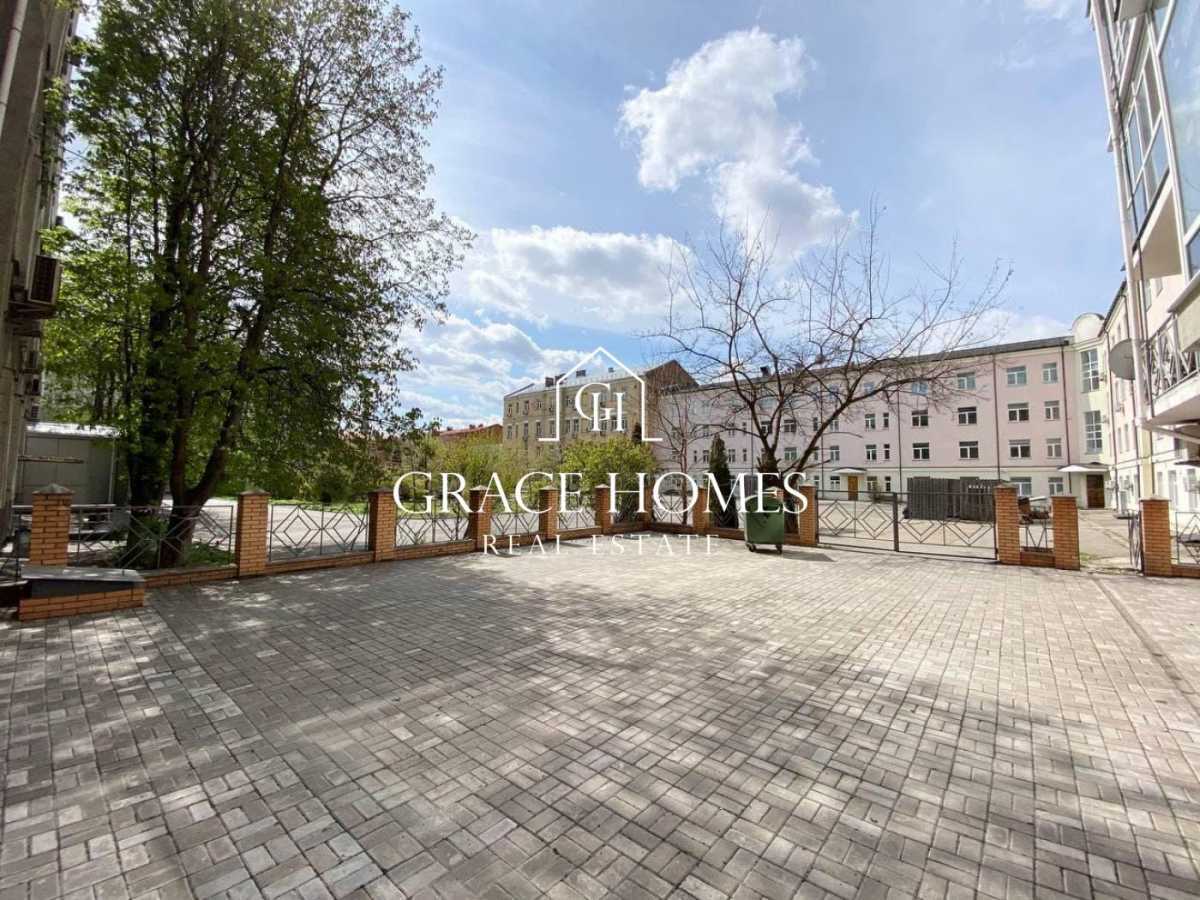 Продаж 3-кімнатної квартири 163 м², Григорія Сковороди вул., 6