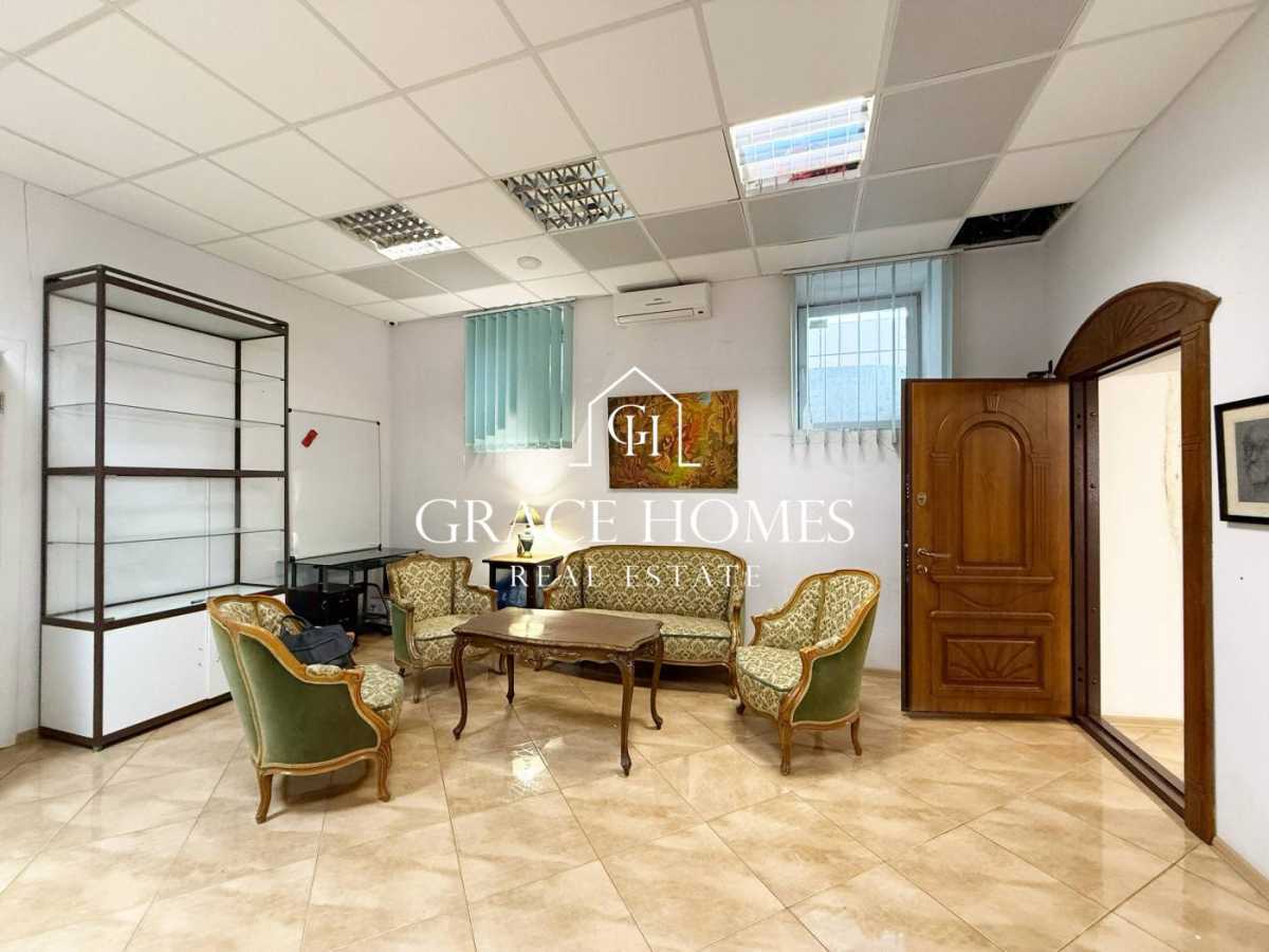 Продажа офиса 139 м², Константиновская ул., 63/12