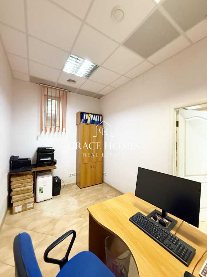 Продажа офиса 139 м², Константиновская ул., 63/12