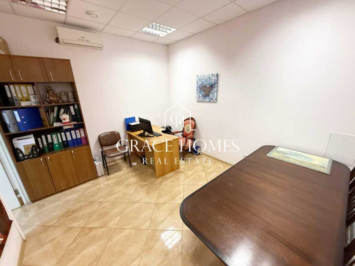 Продажа офиса 139 м², Константиновская ул., 63/12