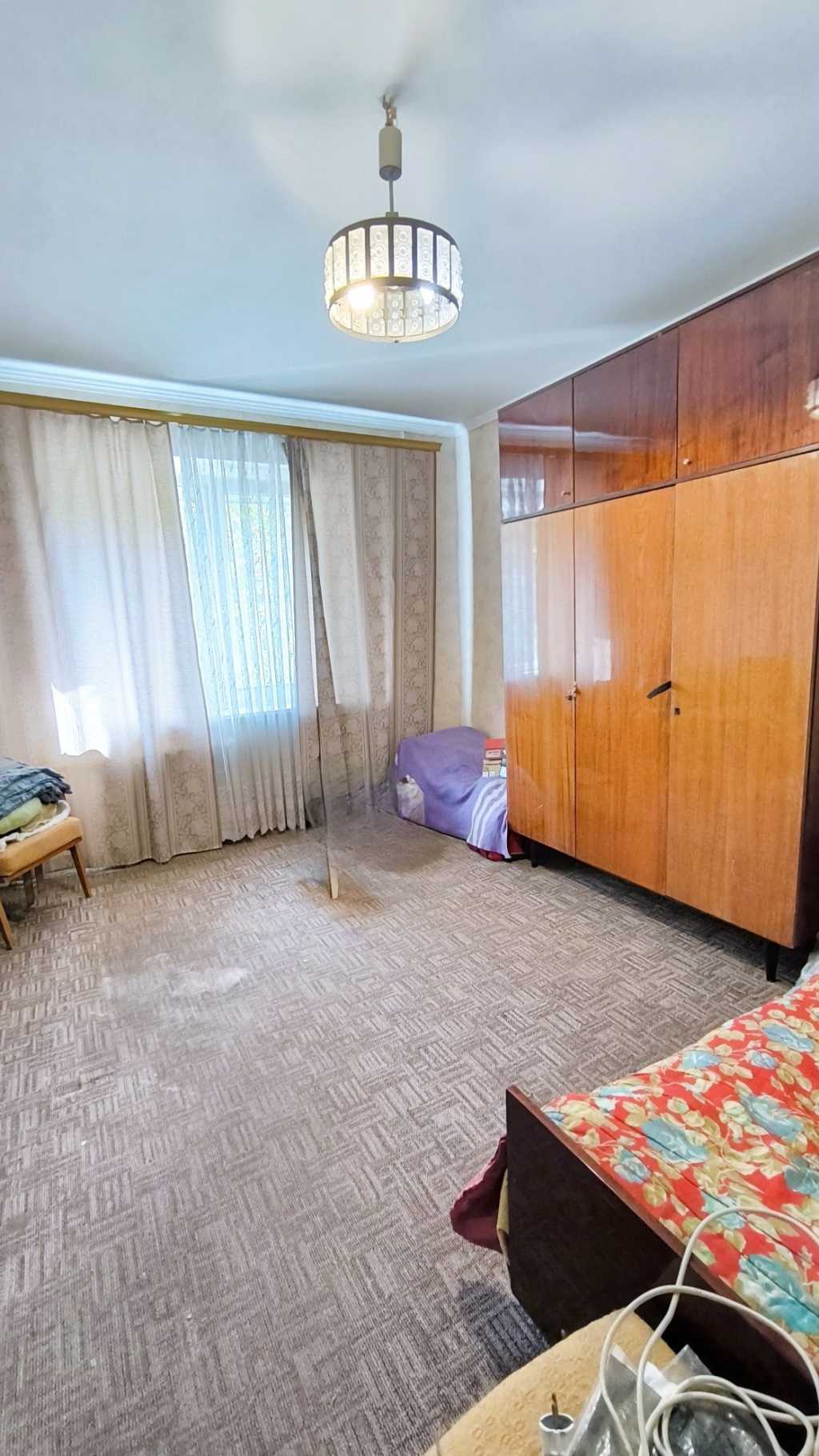 Продаж 2-кімнатної квартири 55 м², Героїв Дніпра вул.
