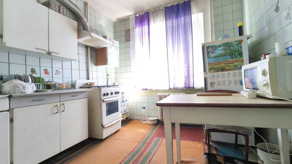 Продаж 2-кімнатної квартири 55 м², Героїв Дніпра вул.