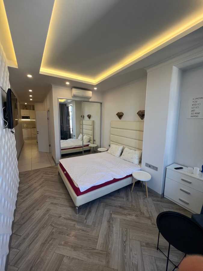 Оренда 1-кімнатної квартири 30 м², Гагарінське Плато вул., 2/5