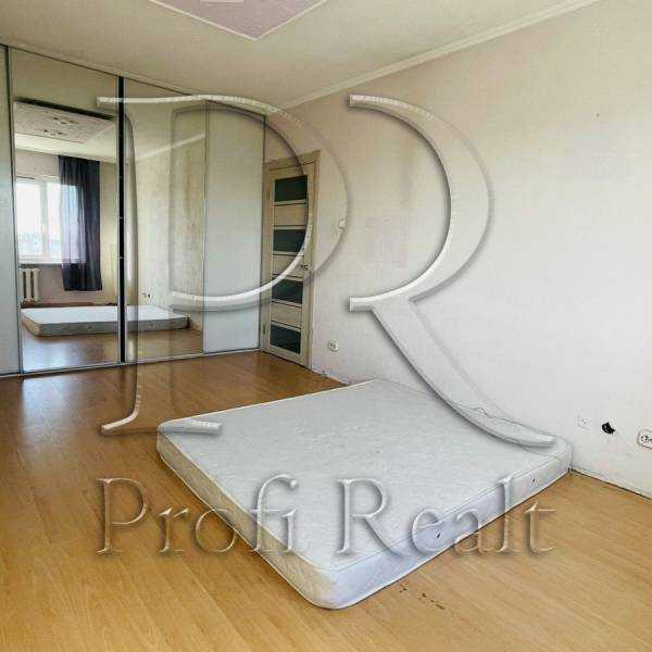 Продажа 2-комнатной квартиры 56 м², Харьковское шоссе, 56