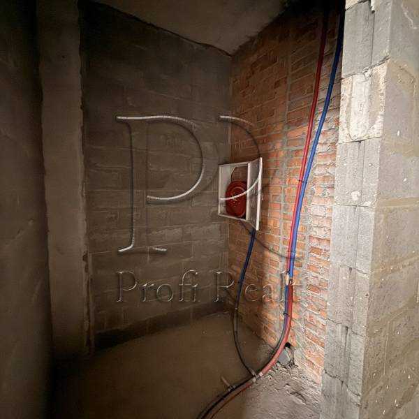 Продажа 4-комнатной квартиры 145 м², Родини Крістерів вулиця, 16