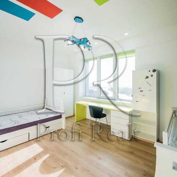 Продаж 3-кімнатної квартири 93 м², Микільсько-Слобідська вул., 3А