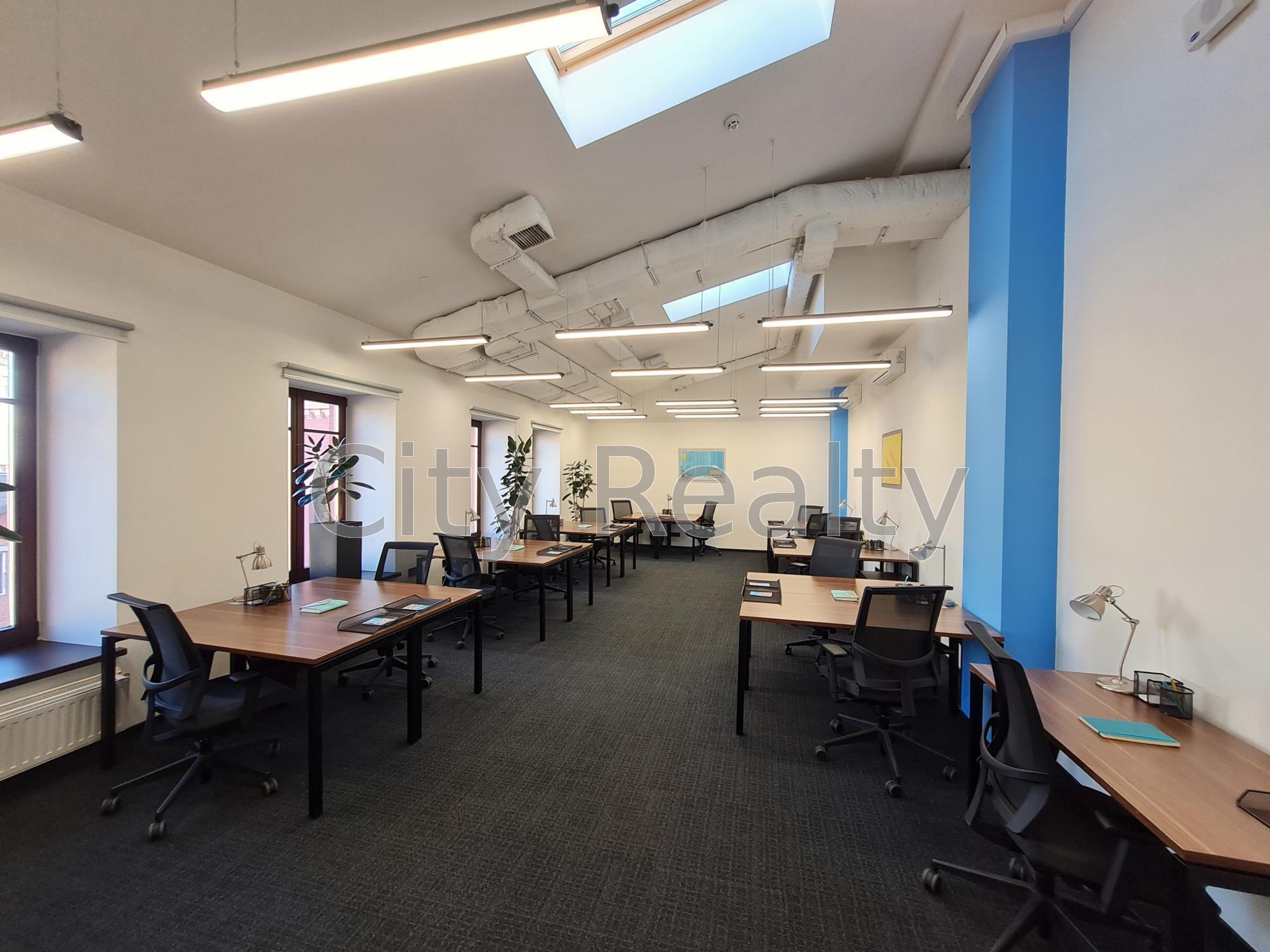 Оренда офісу 110 м², Верхній Вал вул.