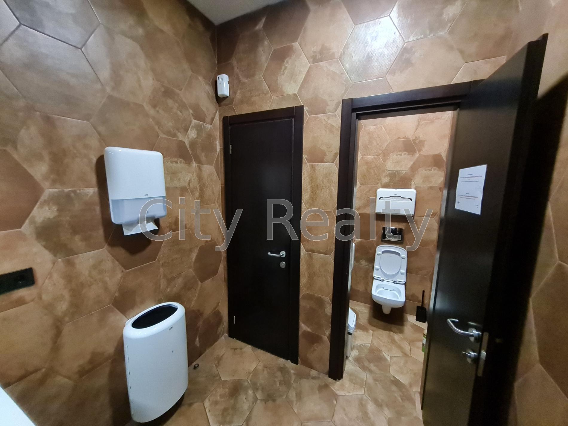 Оренда офісу 110 м², Верхній Вал вул.