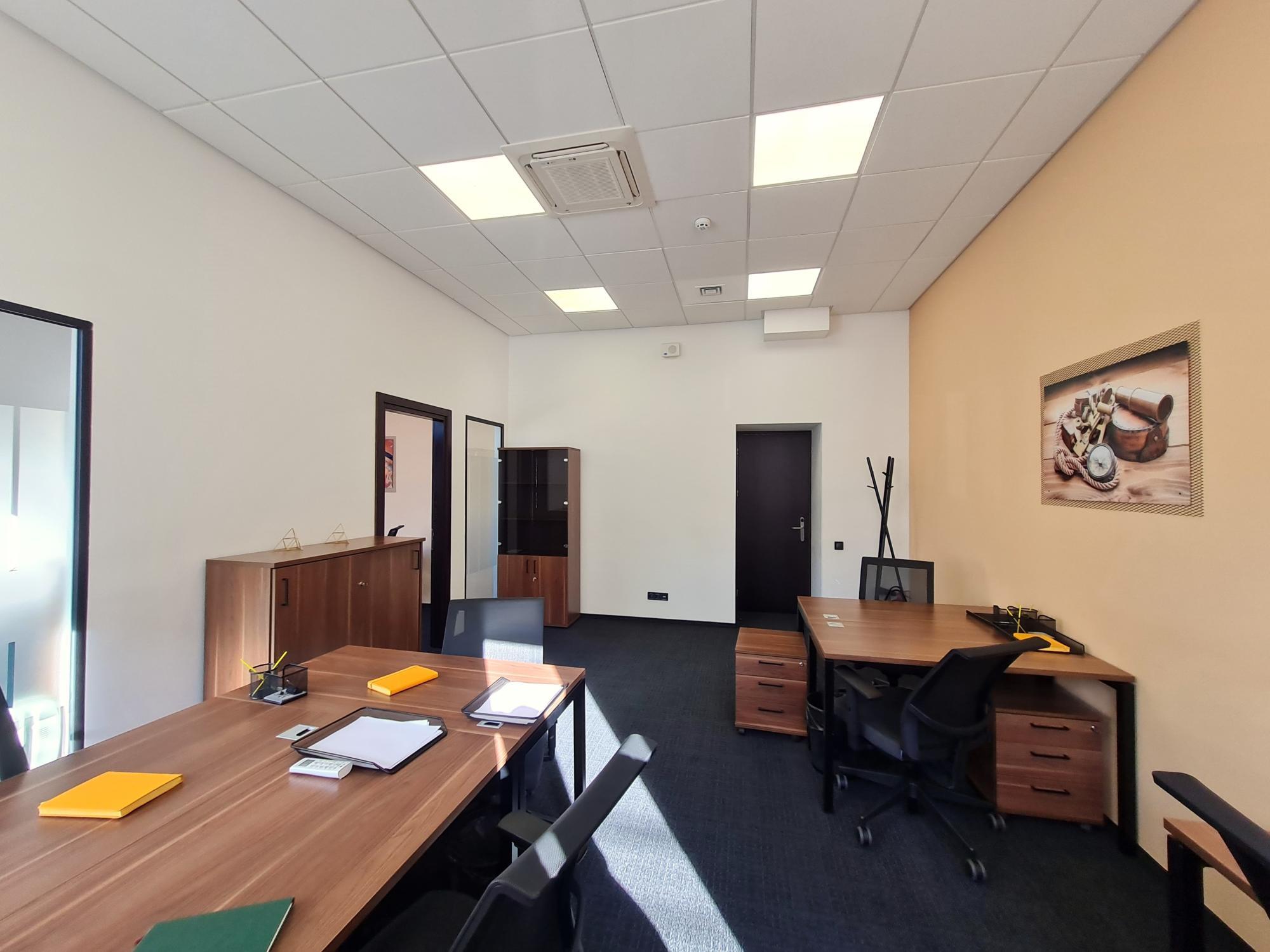 Аренда офиса 100 м², Верхний Вал ул.