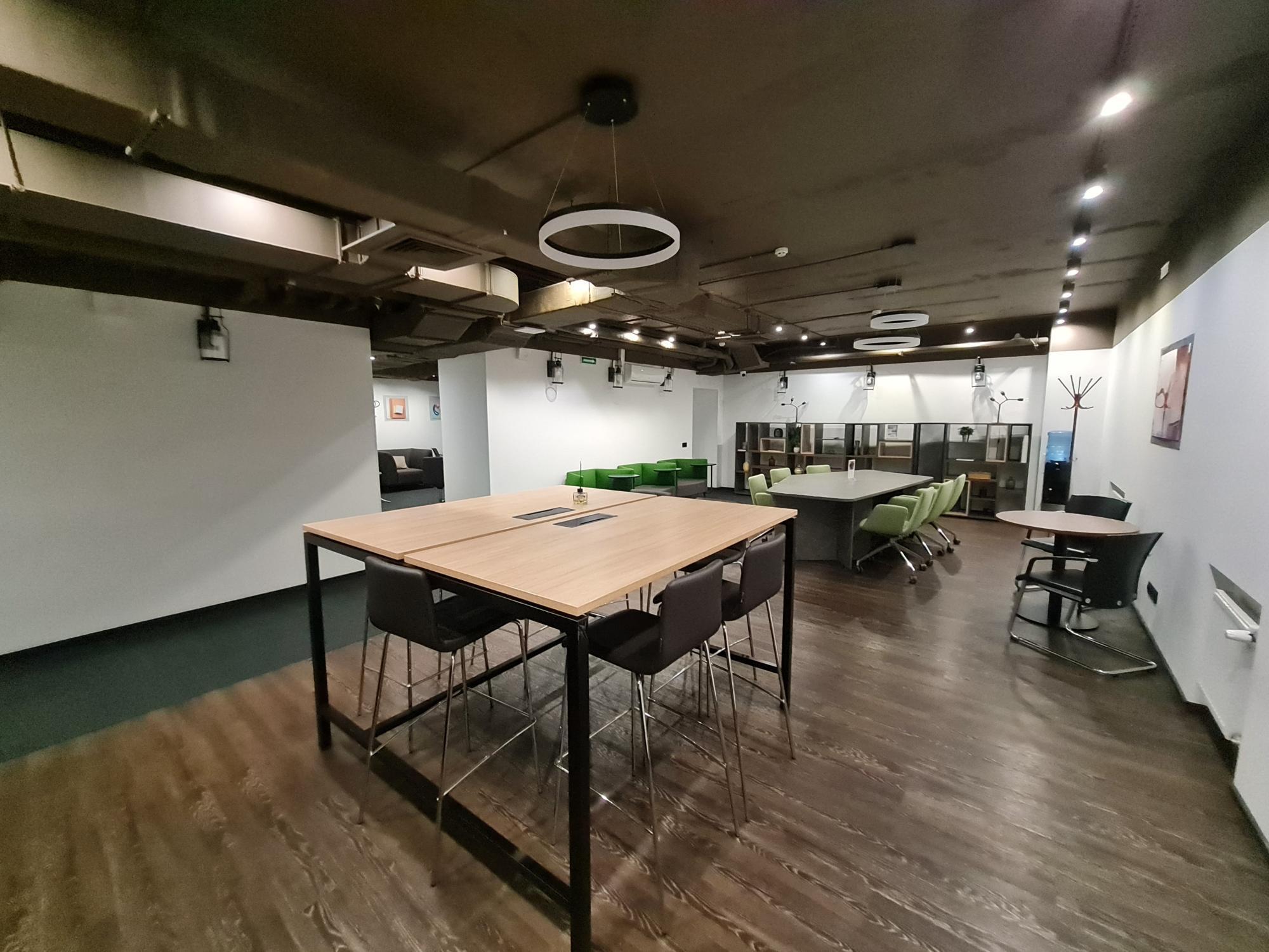 Аренда офиса 100 м², Верхний Вал ул.