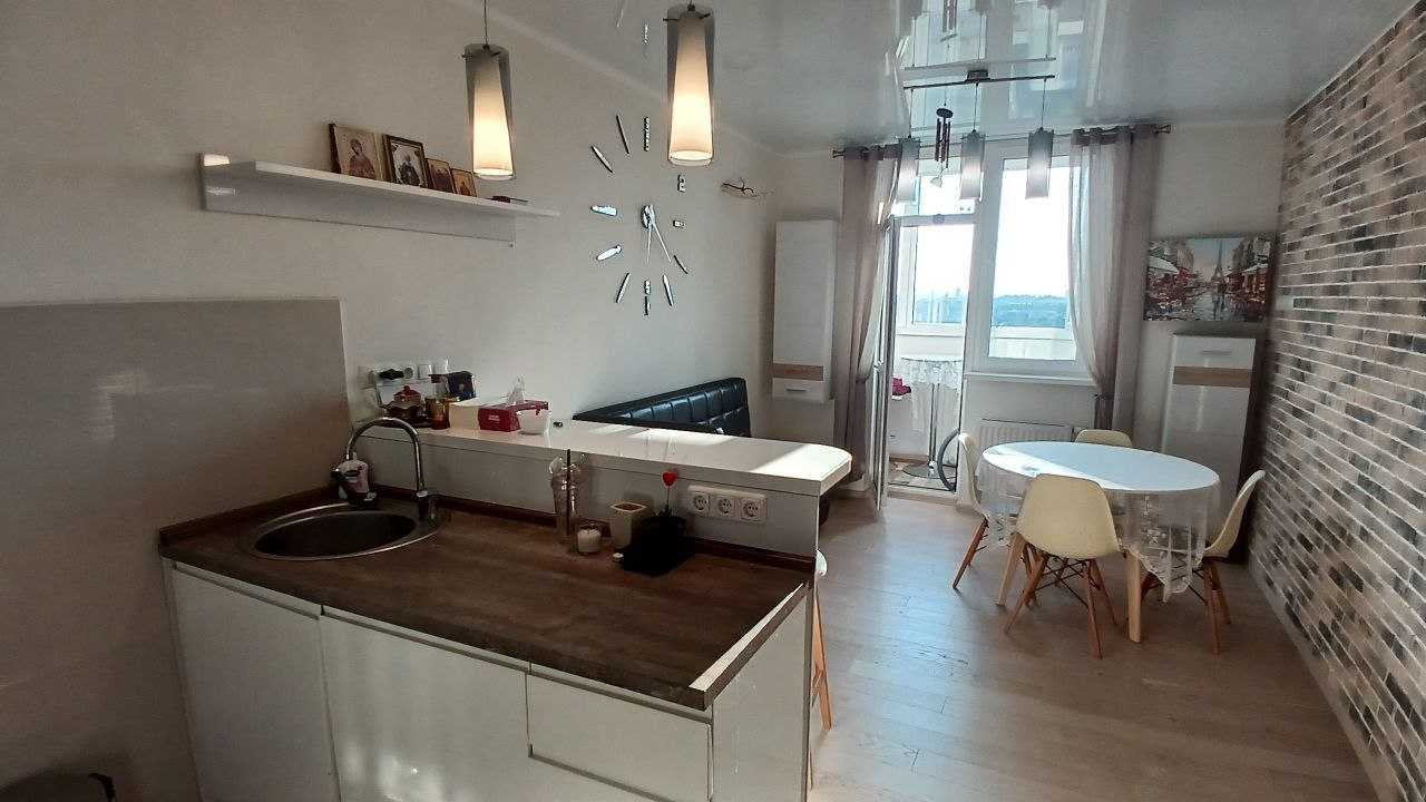 Аренда 3-комнатной квартиры 107 м², Григория Андрющенко ул., 6Г