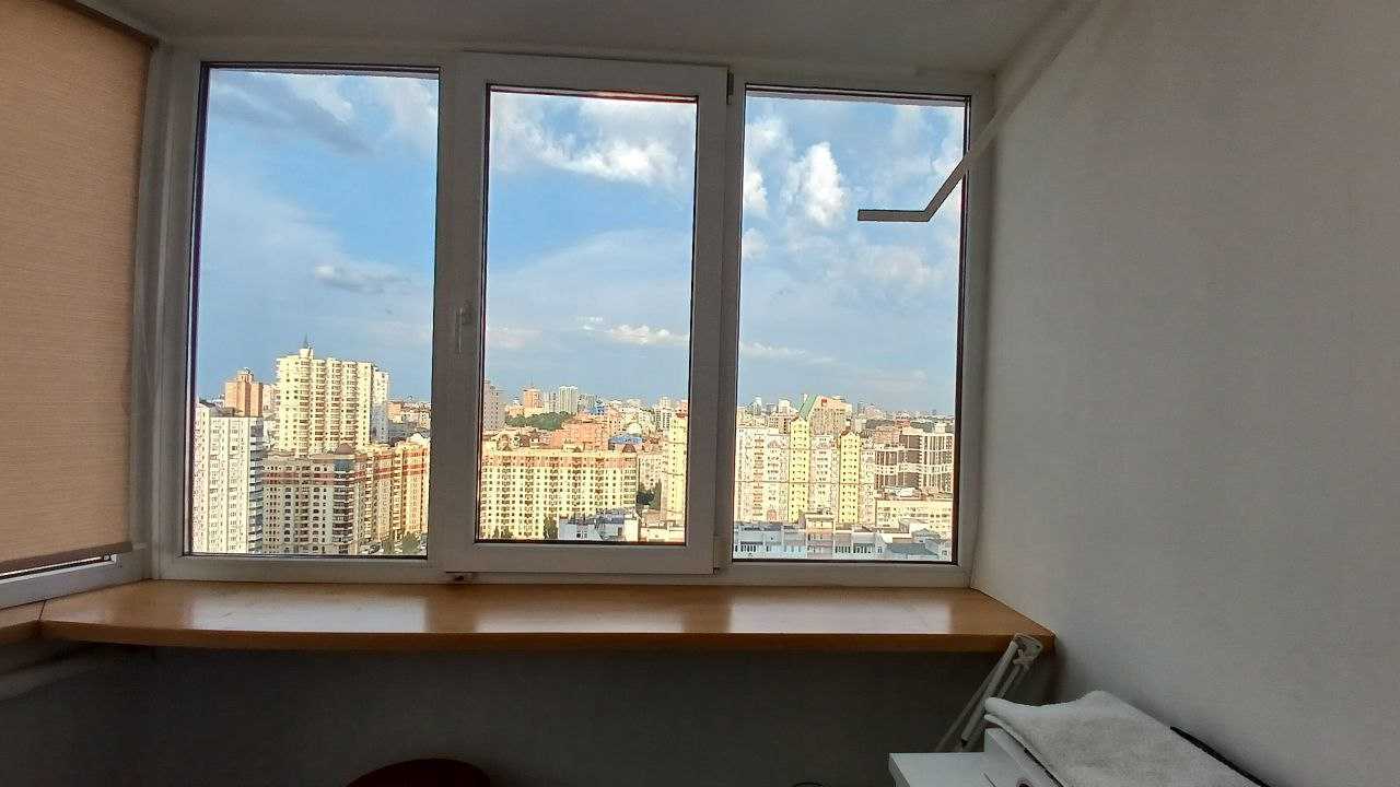 Аренда 3-комнатной квартиры 107 м², Григория Андрющенко ул., 6Г