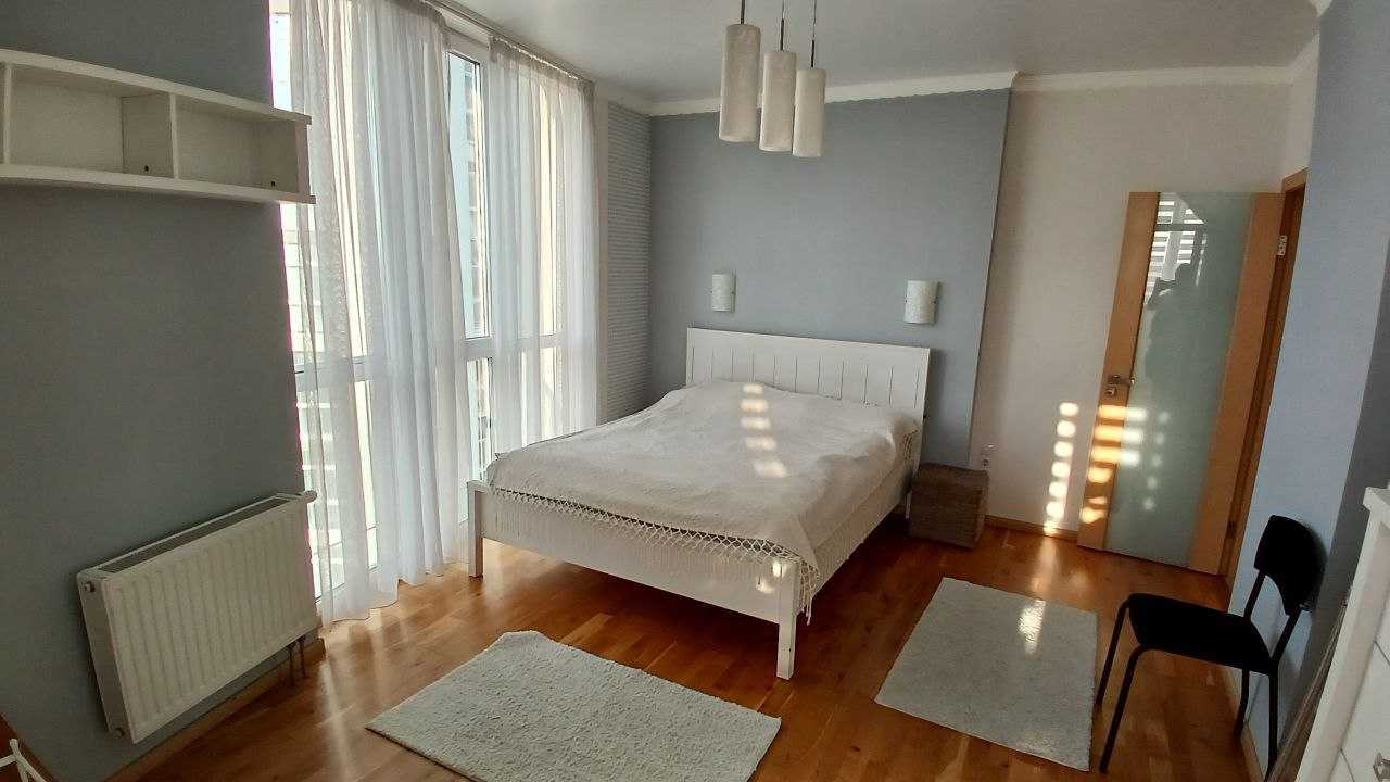 Аренда 3-комнатной квартиры 107 м², Григория Андрющенко ул., 6Г