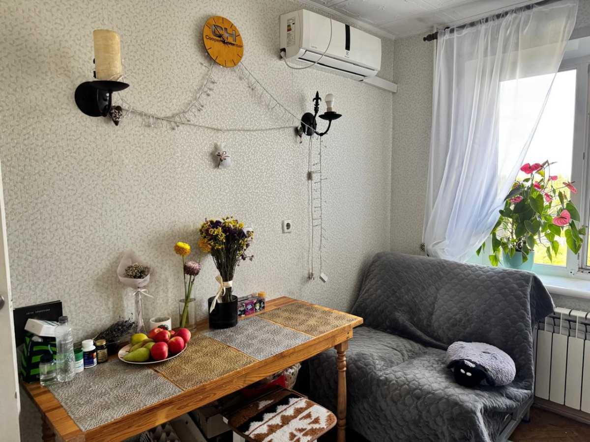 Продажа 2-комнатной квартиры 59 м², Азербайджанская ул., 16/3