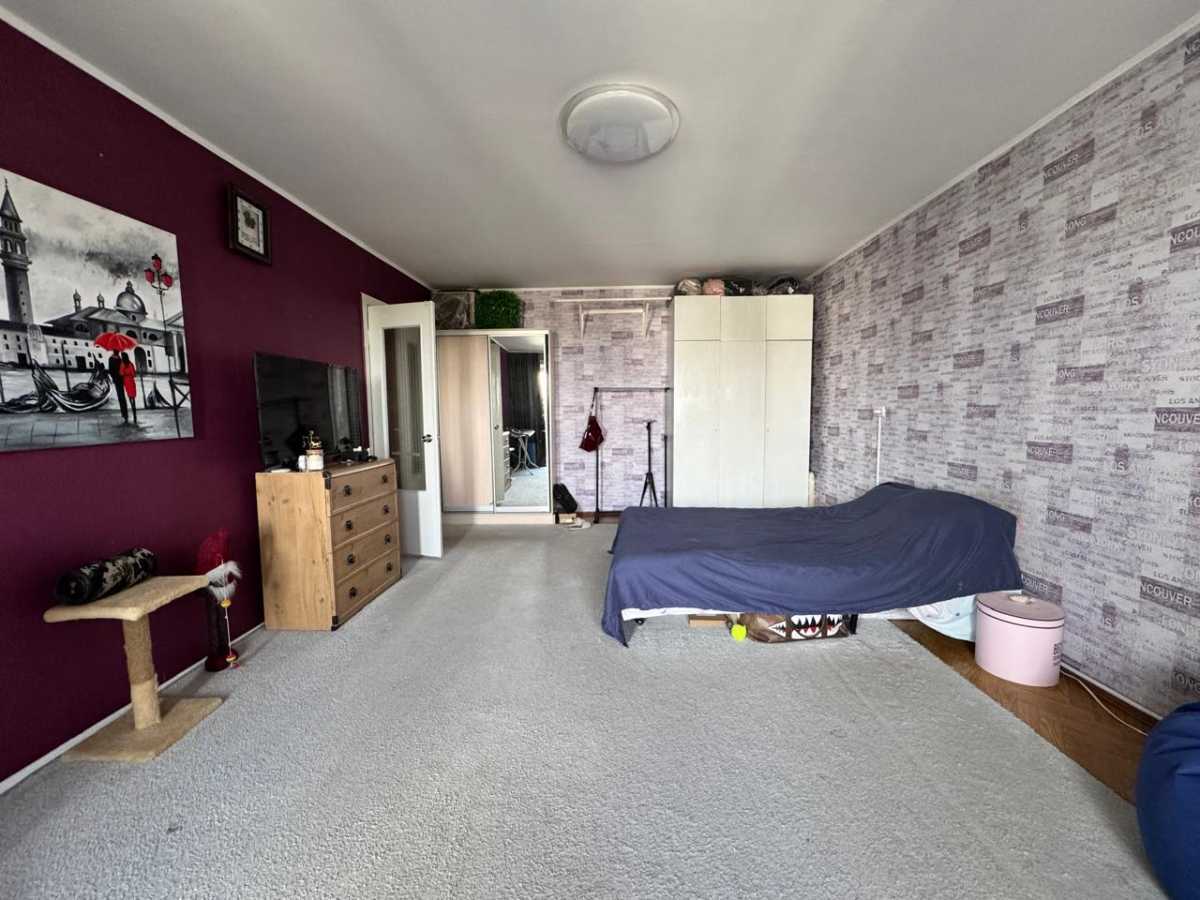 Продажа 2-комнатной квартиры 59 м², Азербайджанская ул., 16/3