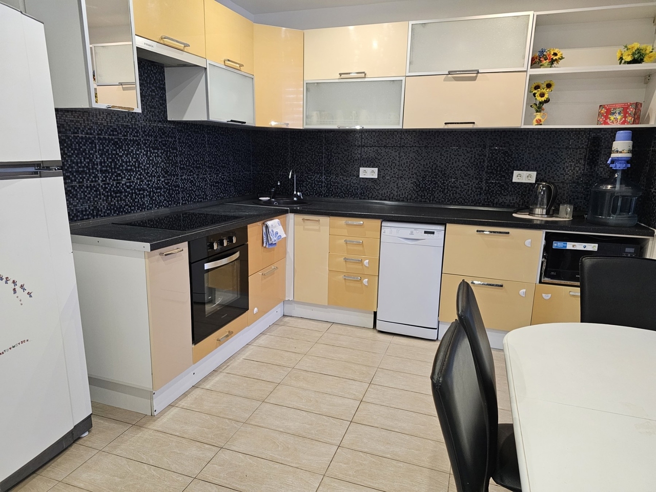 Продажа 3-комнатной квартиры 91 м², Любарского пер., 4А