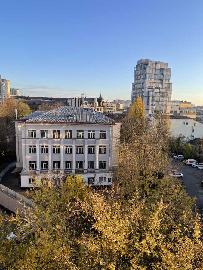 Оренда 2-кімнатної квартири 57 м², Льва Толстого вул., 33