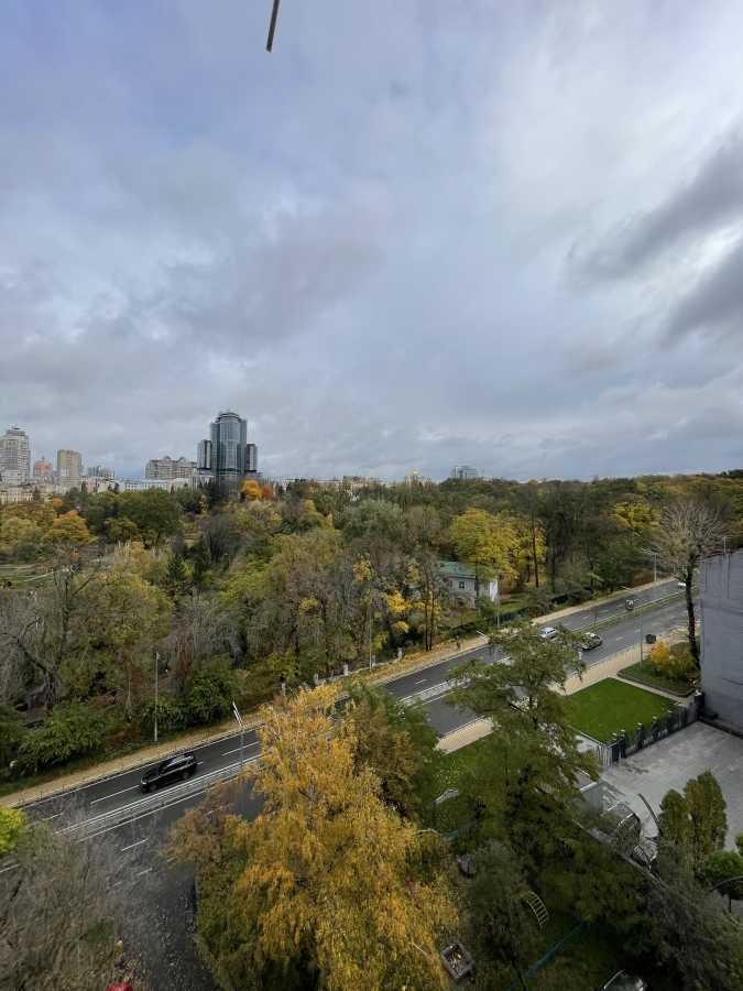 Оренда 2-кімнатної квартири 57 м², Льва Толстого вул., 33