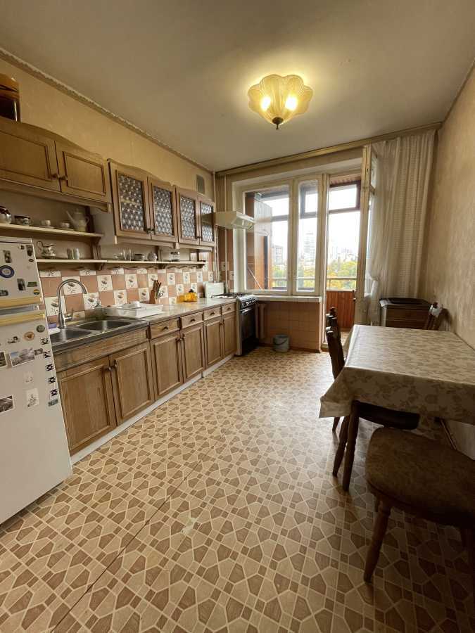 Оренда 2-кімнатної квартири 57 м², Льва Толстого вул., 33