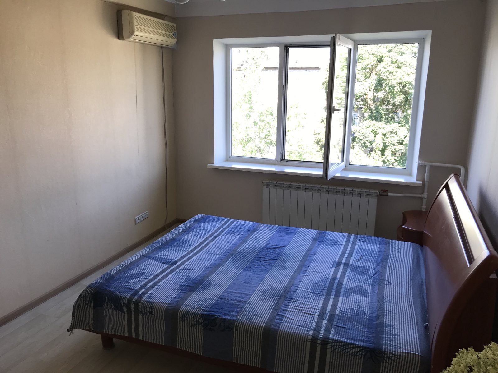 Оренда 2-кімнатної квартири 47 м², Братиславська вул., 16