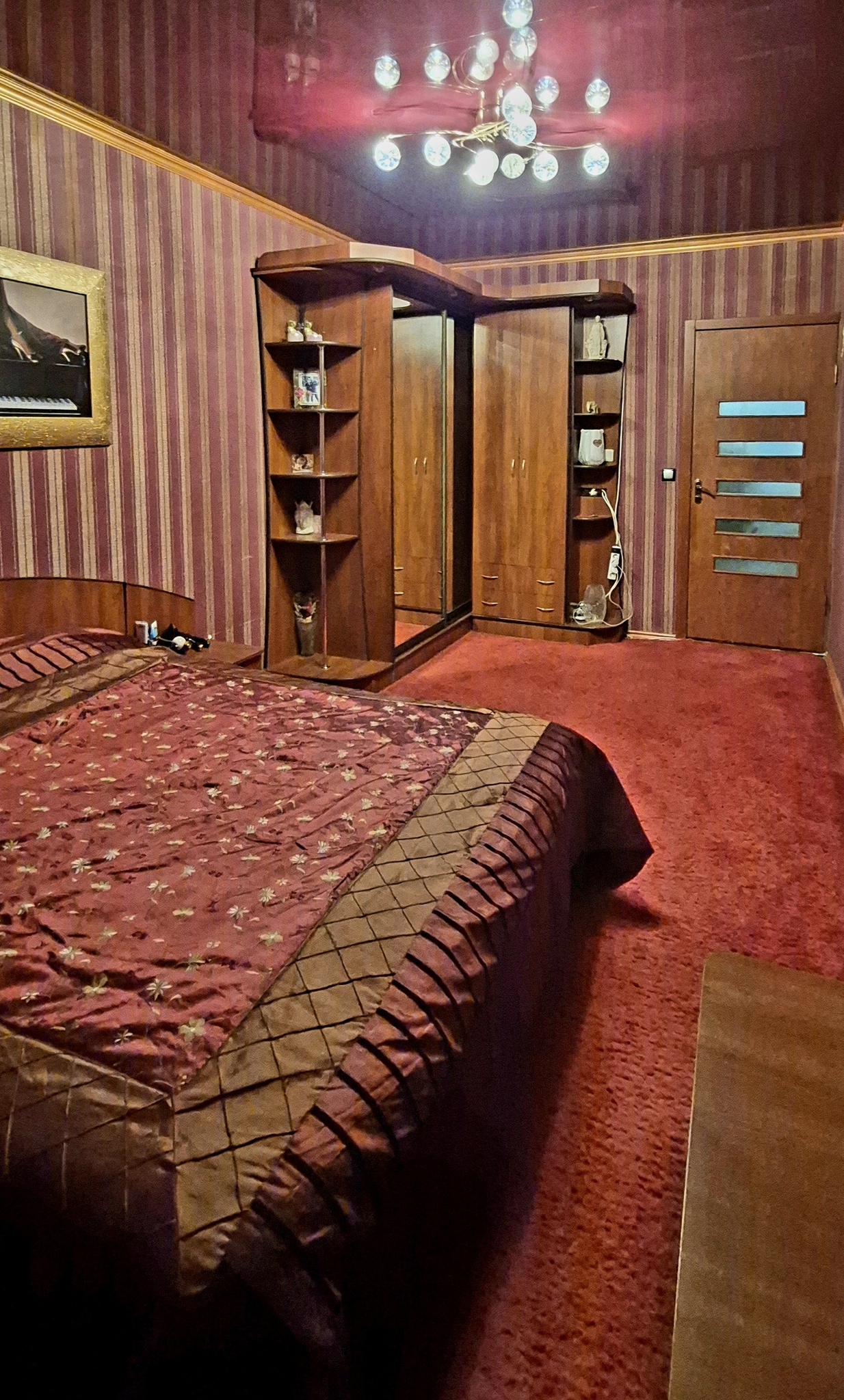 Продажа 3-комнатной квартиры 63 м², Победы просп., 72Г